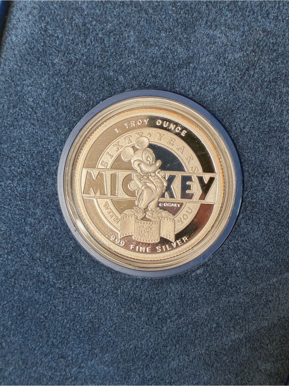 Disney Vintage 1988 Mickey Mouse 60th Commemorative Silver Proof Coin In Box